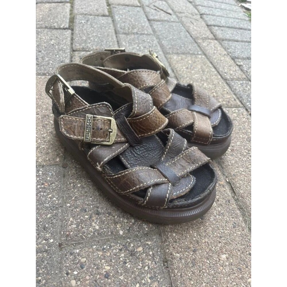 Vintage doc marten sandals size 7-7.5 women’s